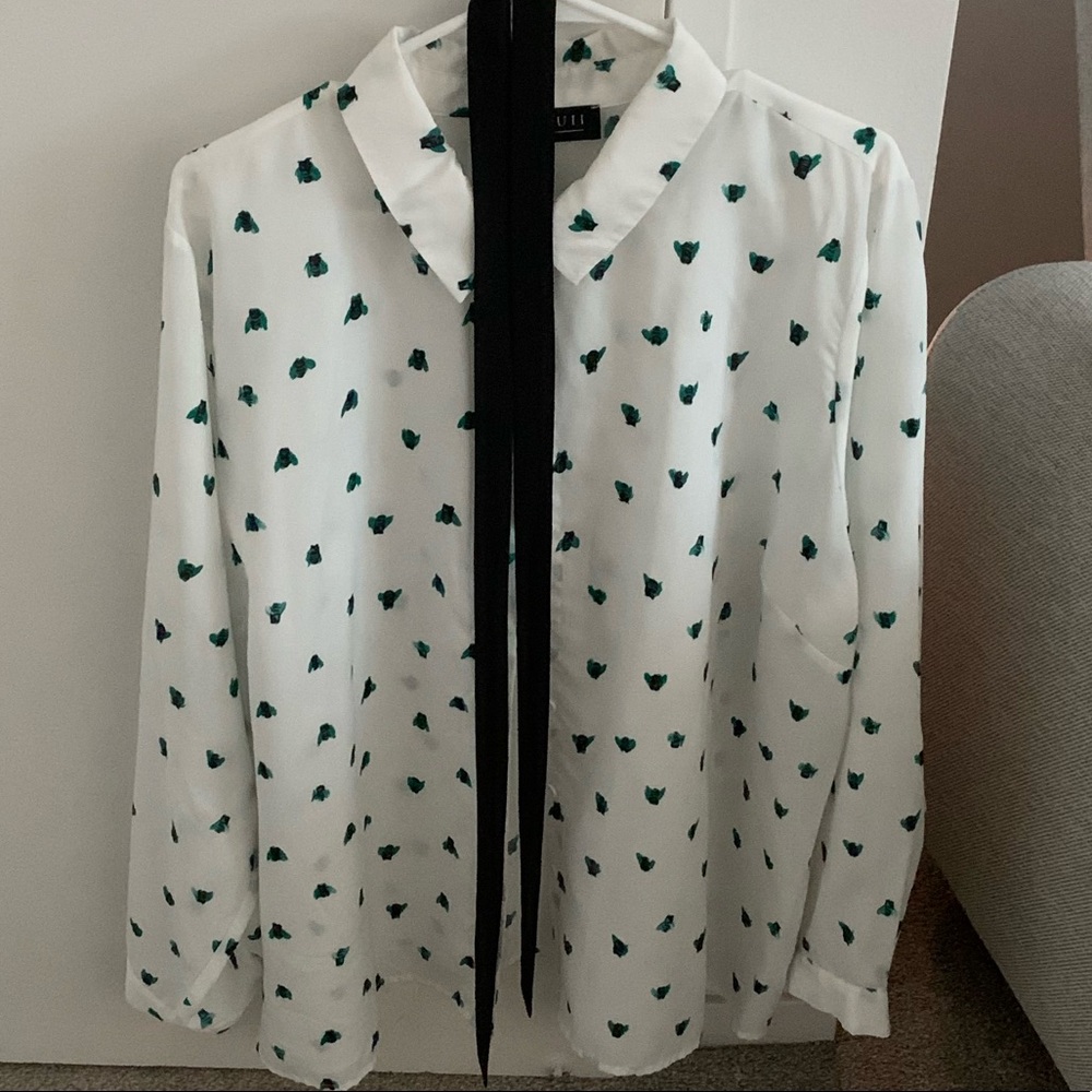 ELOQUII: Honey Bee Blouse